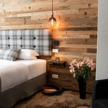 Soho Mountain Gmbh *